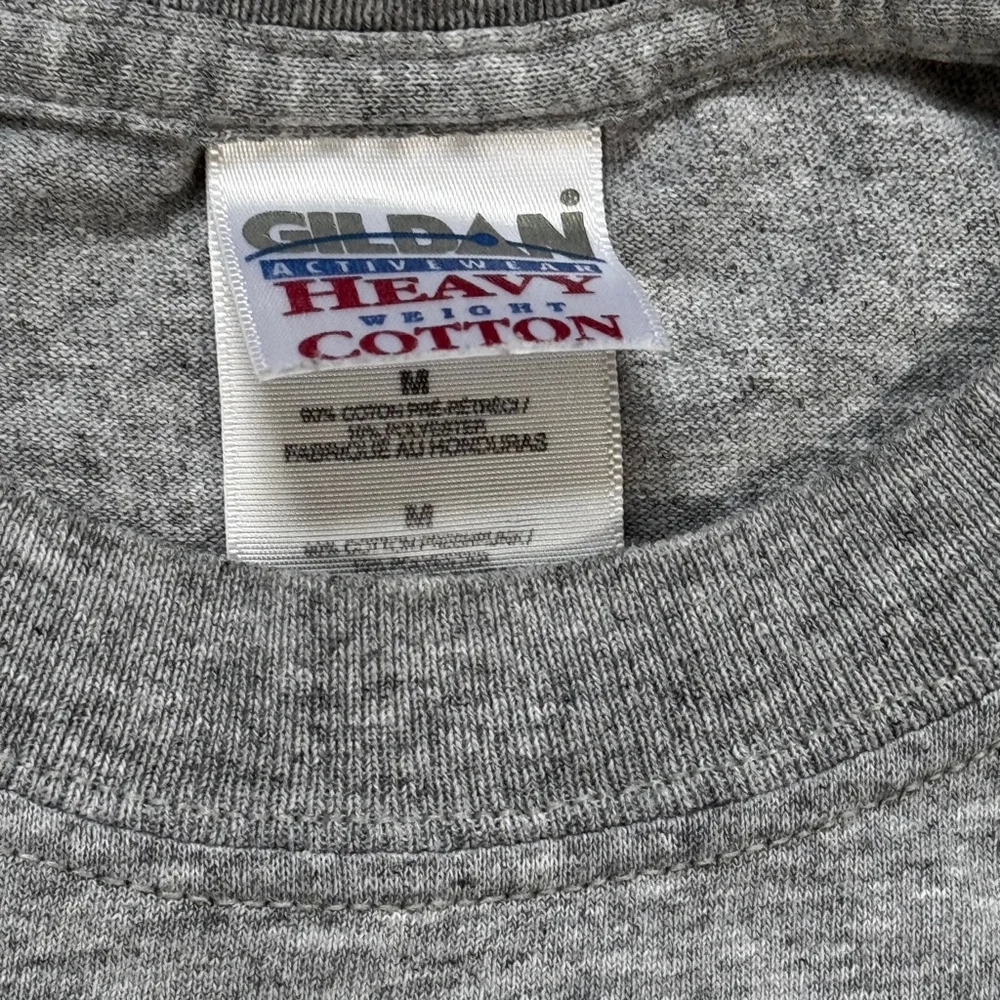 🌷 Gildan T-shirt Size M Gray Miller Beer Drinking Crew - Picture 4 of 4